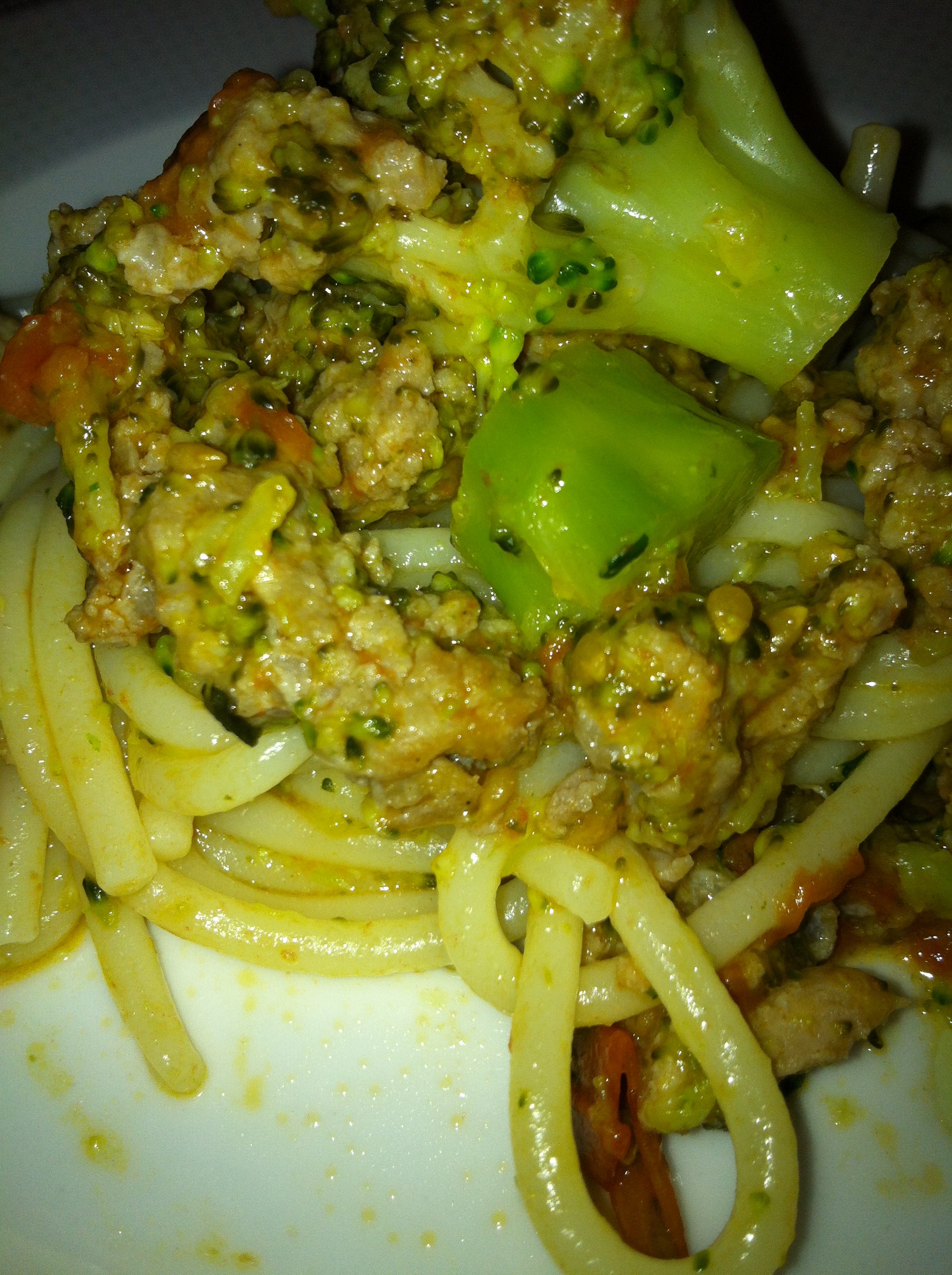 Spaghetti con Broccoletti, Pomodorini e Salsiccia